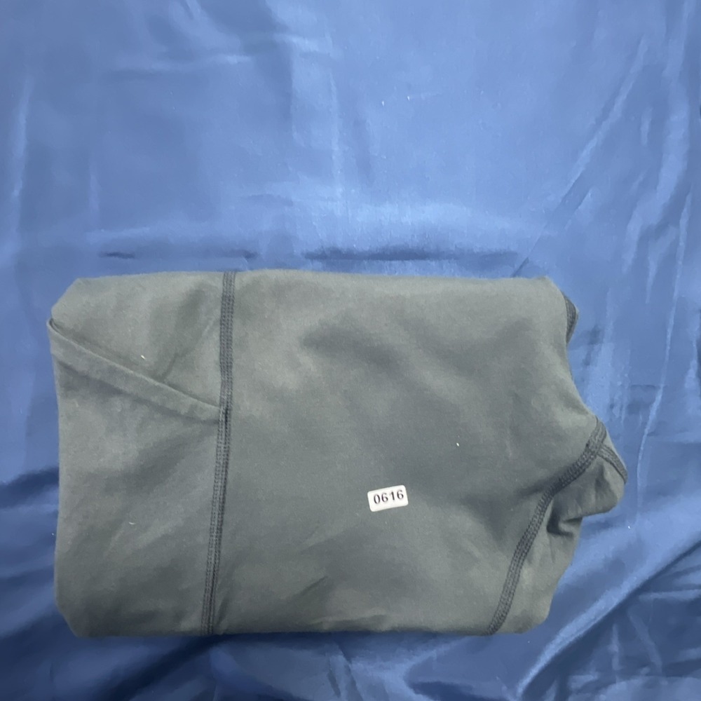 ODODOS Gray Capri Leggings Women's XL 17" Inseam Pocket Stretch Solid Knit - Picture 7 of 7